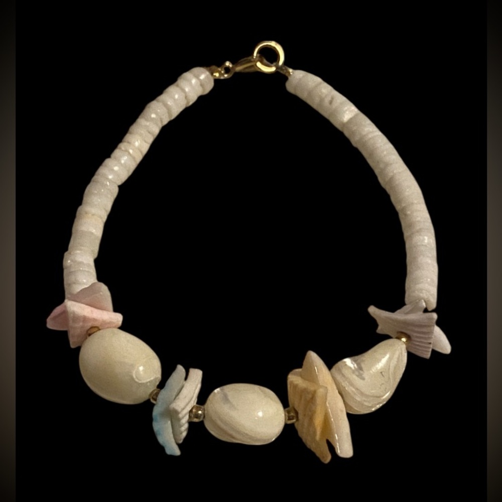 Shell Bead Bracelet #7108
